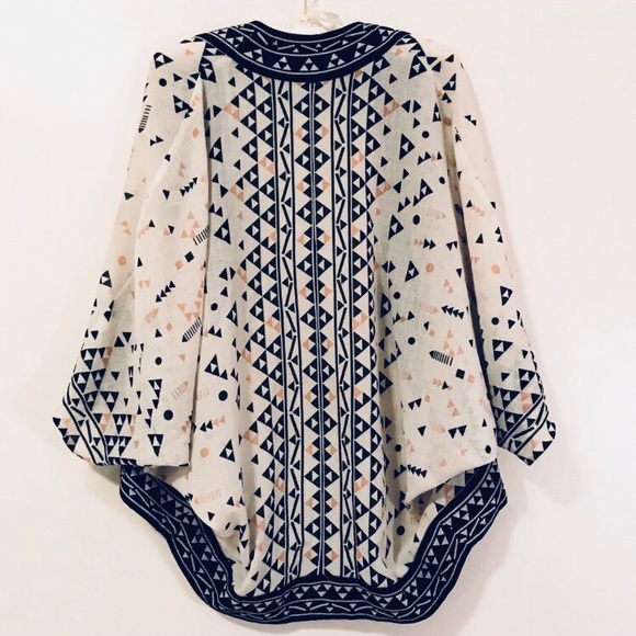 Écote | Tribal Pattern Sheer Blouse | Small - Picture 2 of 8